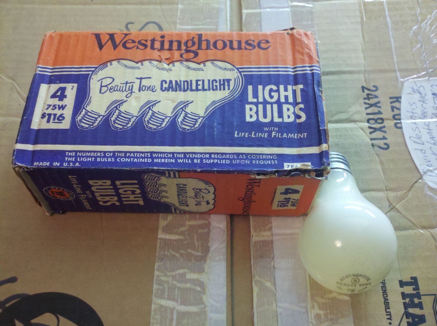Westinghouse 75w Beauty-Tone Candlelight bulbs
Candlelight is one of the colors in the Westy Beauty-Lite line, the others are aqua and pink. Only the pink was made after the 50s.
Keywords: Lamps