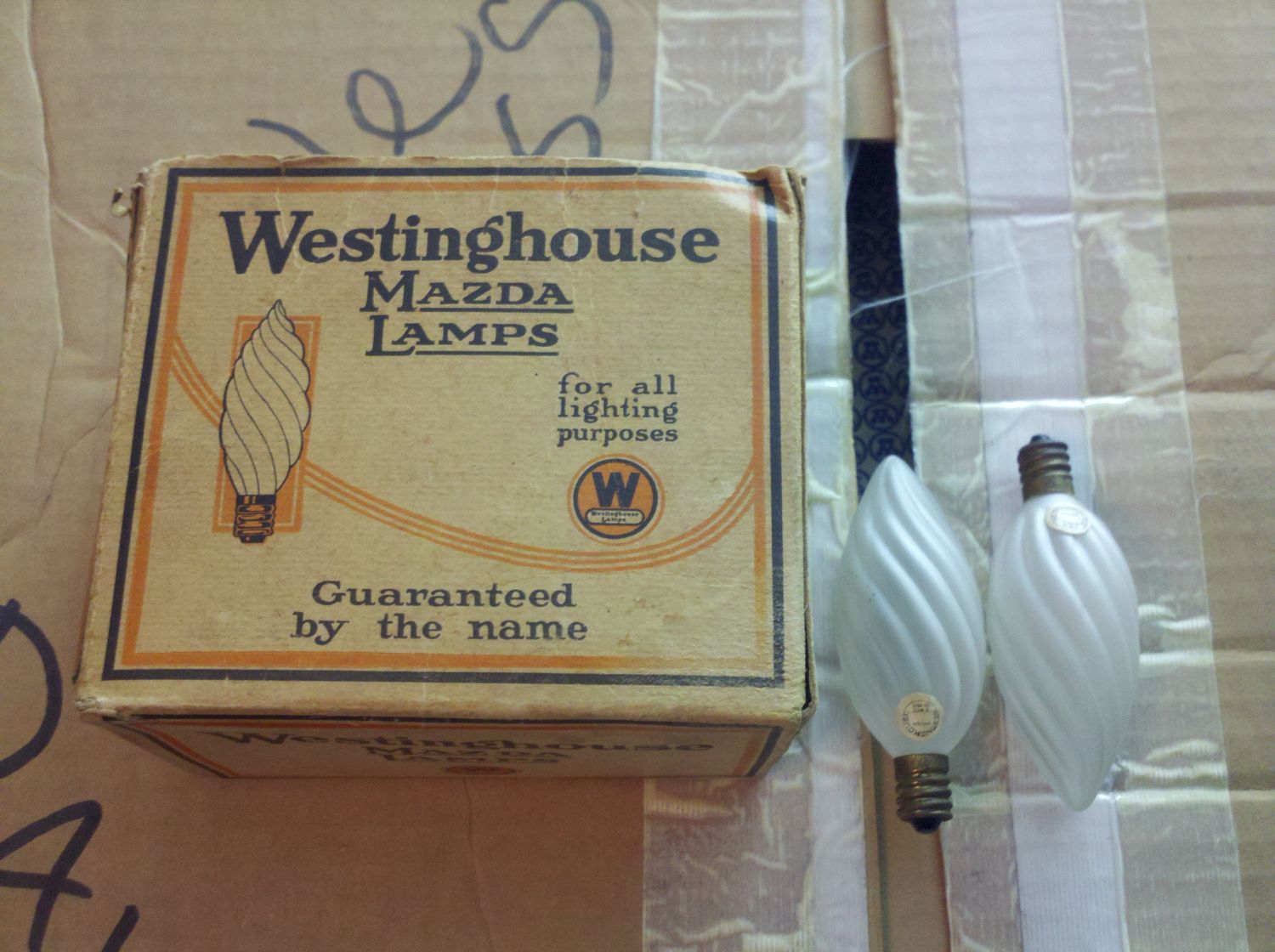 BEAUTIFUL Westinghouse Mazda swirls!
These are cool oldies but goodies, made in the 20s. They have a mini cage filament design, with a single coil filament and 3 supports mounted around a glass arbor.
Keywords: Lamps