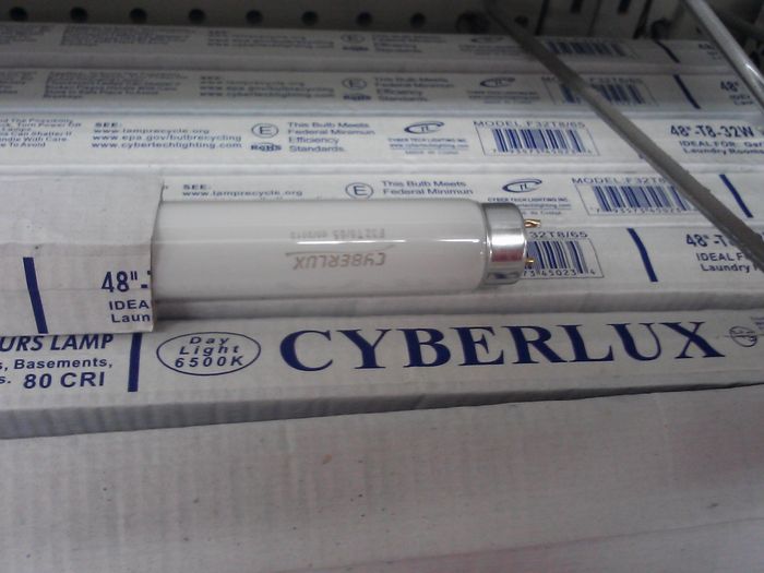 Cyberlux T8
Made in China  :(
Keywords: Lamps