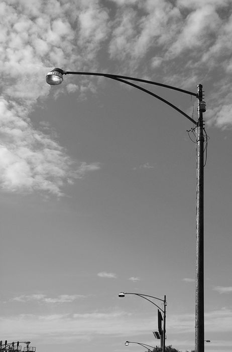 109 Dayburner
Among the most common luminaires found on many a Chicago street.
Keywords: American_Streetlights