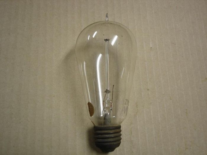Westinghouse Mazda 25W
Here's an old NOS Westinghouse Mazda 25W incandescent lamp.
Voltage: 120V
Date: Circa 1918
Filament: Tungsten Cage
Made in: USA
Base: Medium E26 Brass
Keywords: Lamps