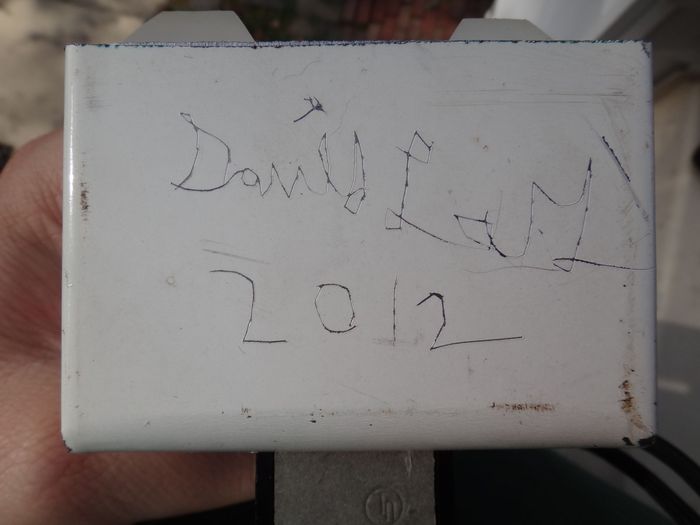 David Lay Autograph :)
on F13T8 Light fixture
Keywords: Miscellaneous