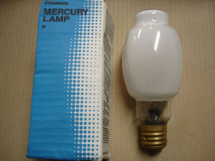 Sylvania 175W Mercury Vapour
Here's a coated Sylvania 175W mercury vapour lamp.

Manufacture date: Sept. 1994
Shape: BT-28
Made in: USA
Keywords: Lamps