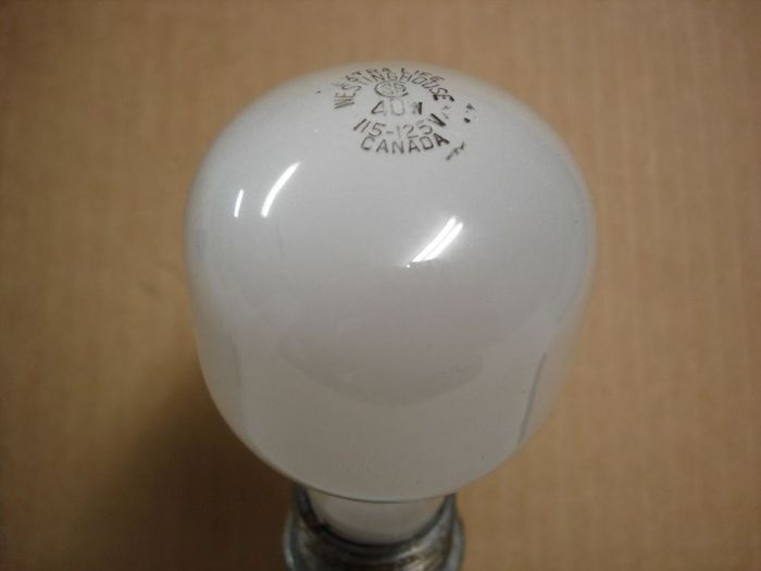 Westinghouse 40W
Here's a Westinghouse Canada Extra Life 40W lamp.
Voltage: 115-125V
Current: 0.32A
Date: 70's to 80's
Filament: C-9
Lamp shape: T19
Made in Canada
Base: Medium E26 Aluminum
Keywords: Lamps