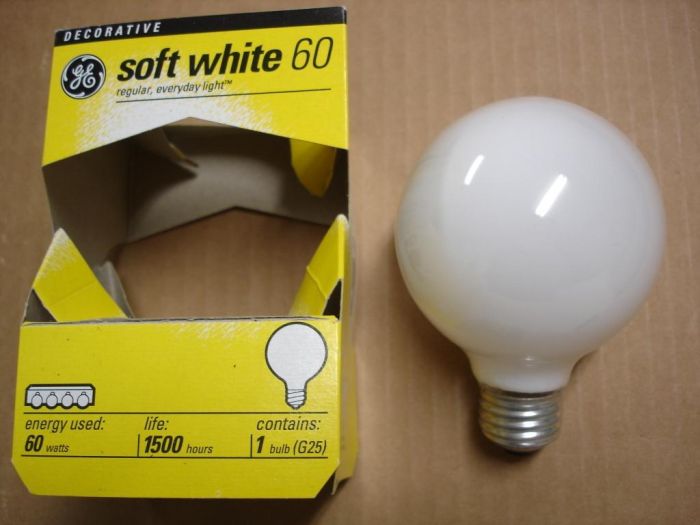 GE Globe
A GE Canada 60W Soft White globe lamp.
Voltage: 120V
Current: 0.55A
Lamp life: 1500 hours
Filament: C-9
Lamp shape: G25
Made in: Canada
Base: Medium E26 Aluminum

Keywords: Lamps