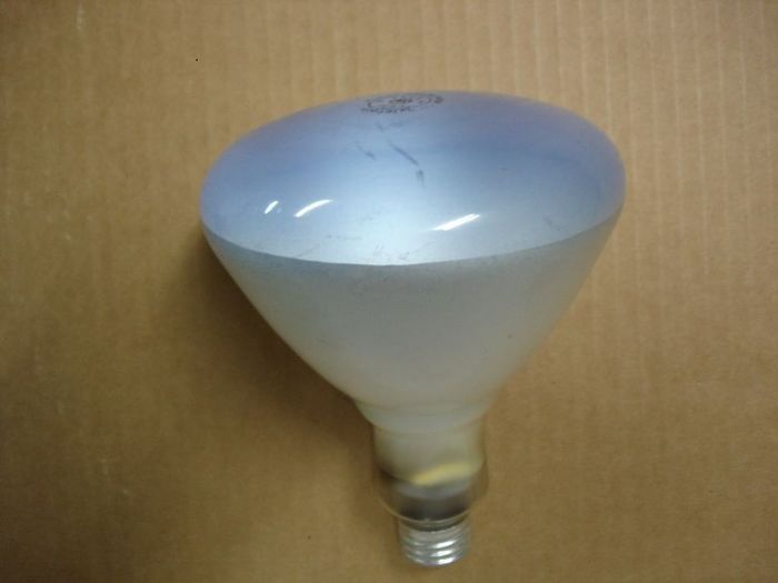 GE GROW N SHOW
Here's a incandescent GE 120W Plant growth flood light.
Voltage: 120V
Current: 0.98A
Lamp life: 2000 hours
Filament: CC-6
Lamp shape: BR40
Base: Medium E26 aluminum
Keywords: Lamps