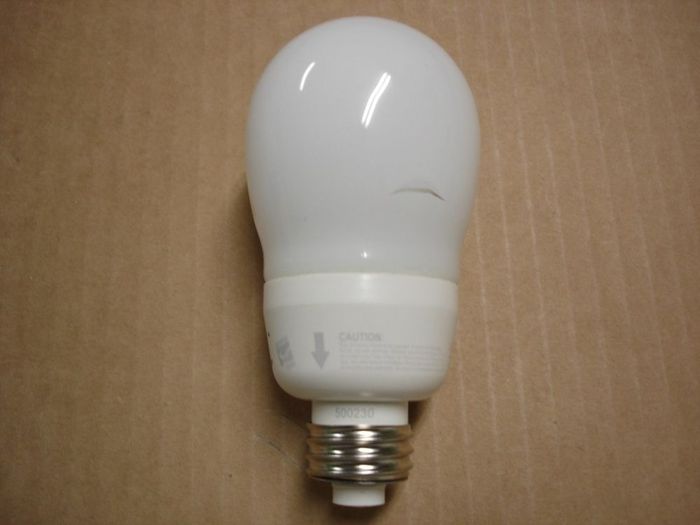 Commercial Electric CFL
Here's a Commercial Electric 14W covered CFL.
Voltage: 120V
Current: .200A
Colour temp: Soft White
Base: Medium E26
Keywords: Lamps