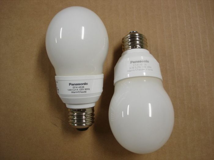 Panasonic 14W CFL
Here's two 14W indentical Panasonic covered compact fluorescent lamps,the left lamp made in Indonesia and the right made in Japan.
Voltage: 120V
Current: 0.21A
Lamp shape: A19
Made in: Indonesia / Japan
Colour temp: Warm White
Base: Medium E26 Nickel

Keywords: Lamps