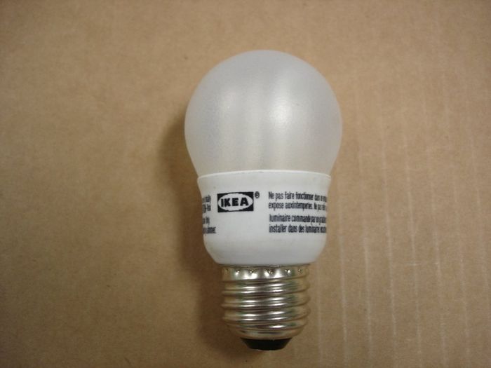 IKEA 7W CFL
Here's a small IKEA 7W covered compact fluorescent lamp.
Voltage: 120V
Current: 98 mA
Lumens: 260
Lamp shape: A15 (T1 U bend tube)
Colour temp: Soft White
Base: Medium E26 Nickel
Keywords: Lamps