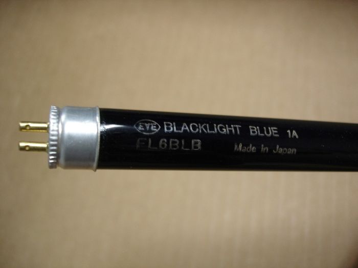 EYE 6W Blacklight
Here is a EYE 6W Blacklight Blue lamp.

Voltage: 100V
Current: 0.147A
Lamp life: 3000 hours
Lamp shape: T5
Made in: Japan
Base: Miniature Bi-pin G5

Keywords: Lamps