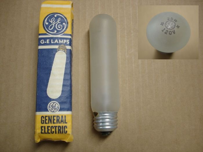 GE 25W Showcase
Here's a  25W GE Canada showcase lamp with outside frost.



Made in: Canada
Keywords: Lamps