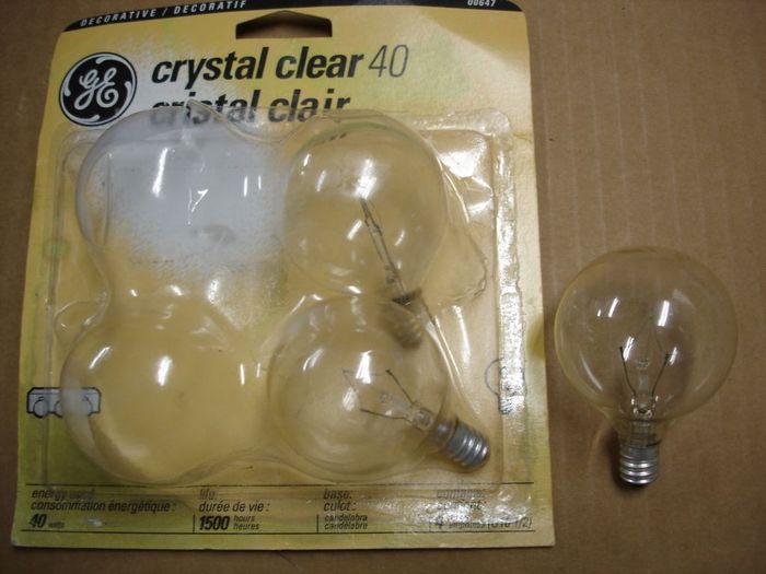 GE 40W Globe
Here's a pack of GE 40W Crystal Clear incandescent globe lamps.

Made in: Philippines
Keywords: Lamps