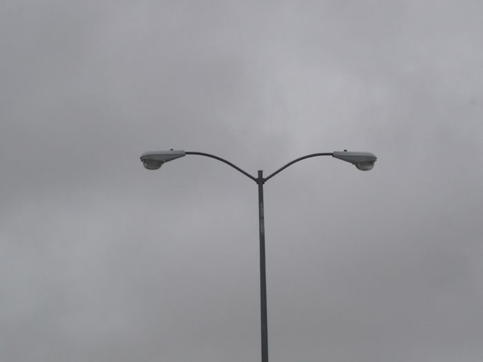 Cooper OVL
Here is a couple Cooper OVL's I found in Montana.
Keywords: American_Streetlights