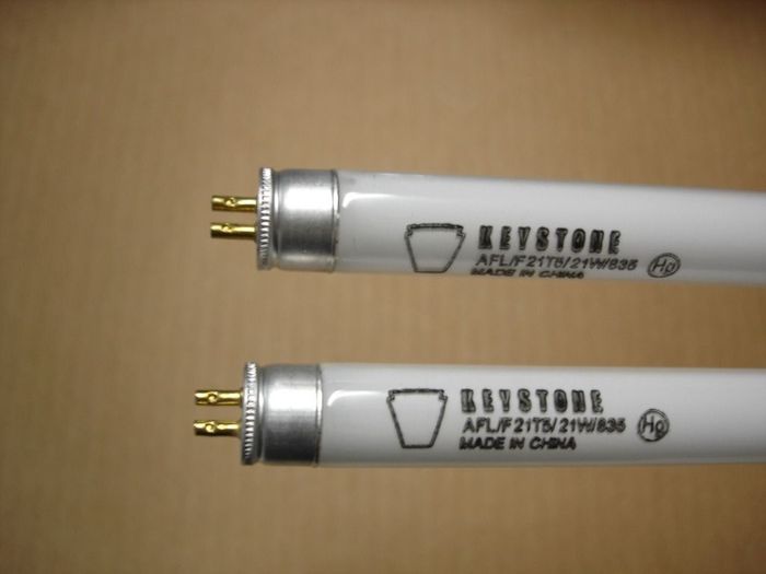 Keystone F21T5
Here is a pair of Keystone F21T5 fluorescent lamps.


Made in: China
Keywords: Lamps