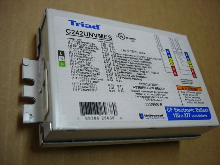 Universal Lighting Technologies Triad
Here is a Universal Lighting Technologies Triad compact fluorescent electronic ballast. It can operate a good number of different lamps.

Made in: Mexico
Hz: 50/60
Keywords: Gear