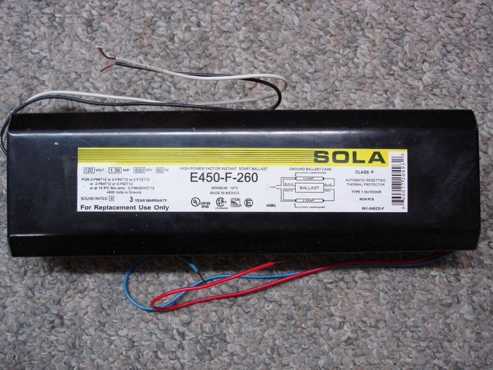 SOLA Ballast
Here is a SOLA high power factor instant start fluorescent ballast for 2 F60T12 to F96T12 lamps.

Made in: Mexico
Keywords: Gear