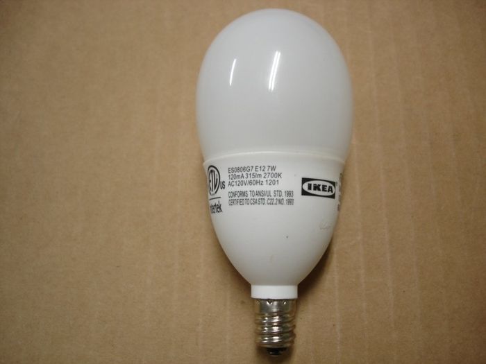 IKEA 7W CFL
An IKEA 7W covered warm white CFL from Aaron.

Manufactured: Dec. 2001
Keywords: Lamps
