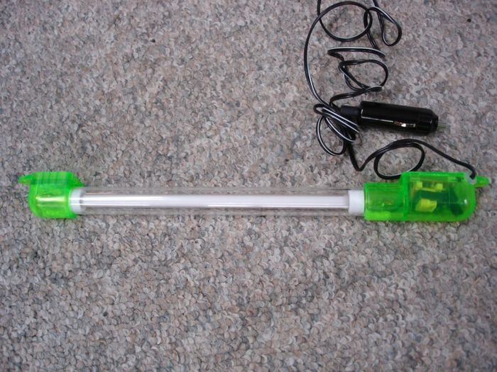 12 Volt Light
Here is a 12 volt cold cathode lamp that illuminates green.
Keywords: Misc_Fixtures