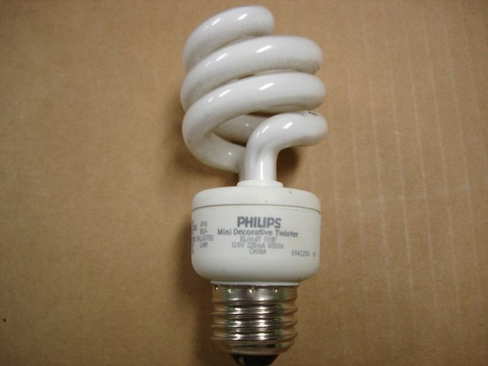 Philips 13W CFL
Here is a Philips 13W Mini Decorative Twister daylight compact fluorescent lamp.

Manufactured: Oct. 2009

Made in: China
Keywords: Lamps