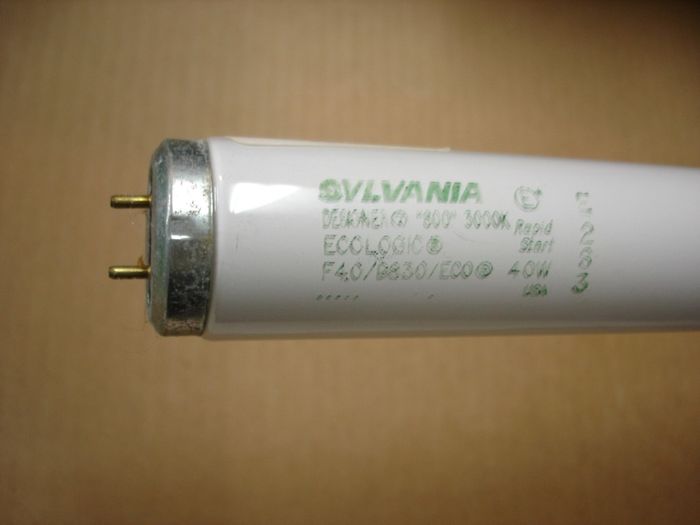 Sylvania F40T12
Here is a Sylvania 40W Designer Ecologic rapid start fluorescent lamp.

Made in: USA


Keywords: Lamps