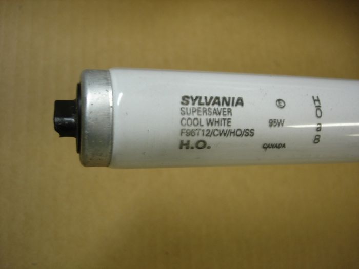 Sylvania F96T12 HO Super Saver
Here is a Sylvania Canada 95W F96T12 cool white high output Super Saver fluorescent lamp.

Made in: Canada

Manufactured: Circa 1998?
Keywords: Lamps