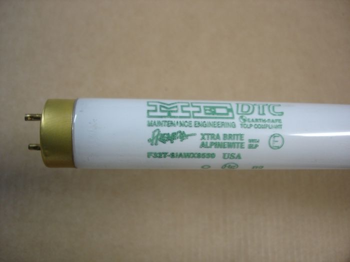 Maintenance Engineering F32T8
Here is a Maintenance Engineering (Looks to be a Philips) 32W T8 Premira Xtra Brite Alpine White long life commercial fluorescent lamp.

Made in: USA

Manufactured: Feb. 2009

CRI: 85
Keywords: Lamps