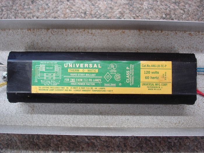Universal Fluorescent Ballast
Here is a Universal high power factor fluorescent ballast for two rapid start F40T12 lamps.

Made in: USA

Manufactured: Oct. 1977
Keywords: Gear
