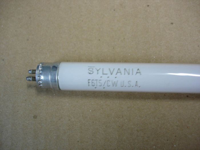 Sylvania F6T5
Here is a Sylvania F6T5 cool white fluorescent lamp. 

Made in: USA
Keywords: Lamps