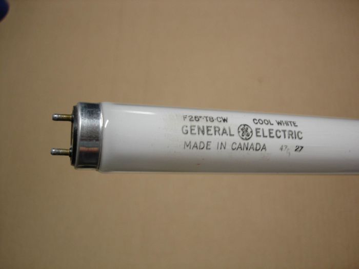 GE F26"T8
Here is a General Electric Canada F26"T8 cool white fluorescent lamp.

Made in: Canada 

Manufactured: Circa 1974

CRI: 60
Keywords: Lamps