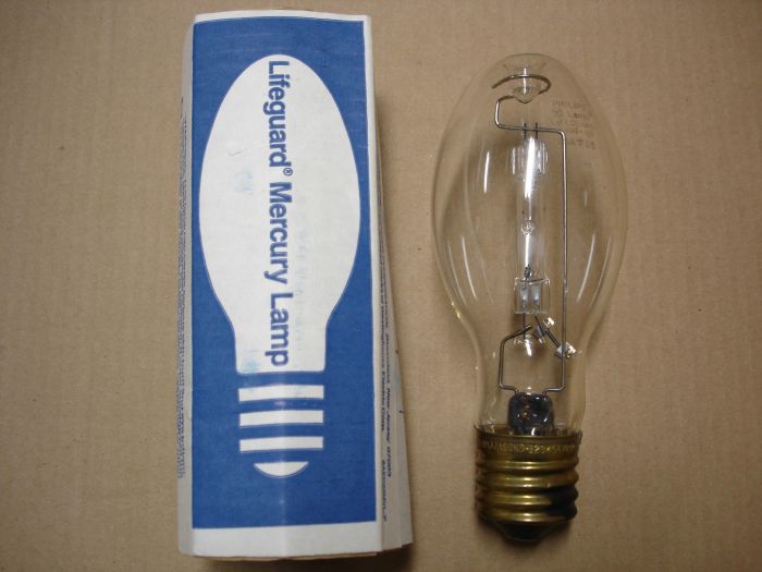 Philips / Westinghouse 100W Mercury Vapour
Here is a clear Philips/Westinghouse mid 80's 100W Life Guard mercury vapour lamp from Mike,thanks again! 

Made in: USA

Manufactured: July 1985

CRI: ~41


Keywords: Lamps