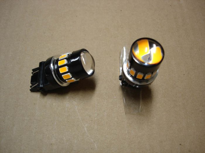 LED 3157 Lamps
A pair of amber LED 3157 marker / turn signal lamps.

Made in: China

Manufactured: 2017
Keywords: Lamps