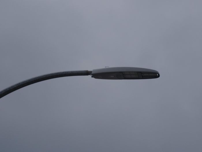 Philips Lumec Roadfocus 170W
The LED streetlight disease has started here now,the city has installed a test plot of a variety of LED streetlights. This one is a Philips Lumec Roadfocus (large) 170W luminaire.

Manufactured: Circa 2017

CRI: 70
Keywords: American_Streetlights