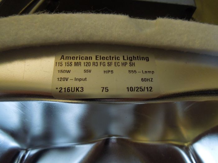 AEL 115 15S MR FCO
Label
Keywords: American_Streetlights