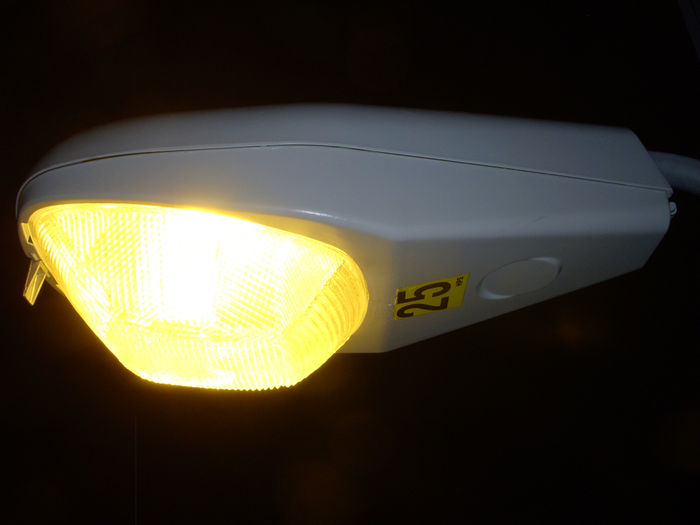 Cooper Lighting OVZ lit.
Here it is full brightness.
Keywords: American_Streetlights