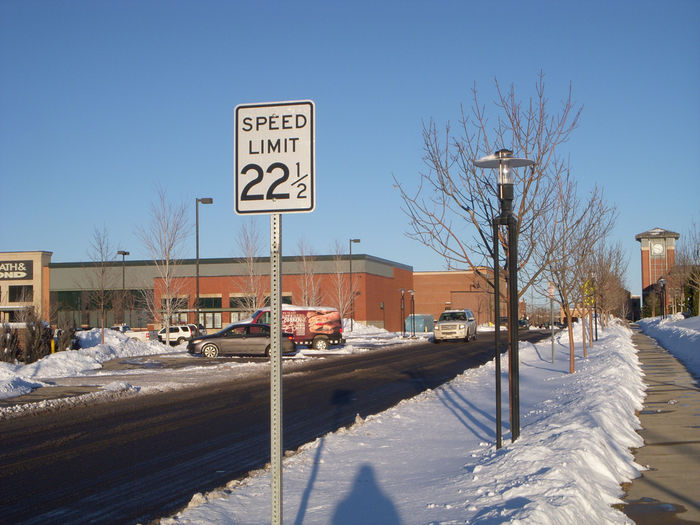 What the???
I guess the builders of this shopping complex had a little.. Fun with the signs.

Really.. Speed limit 22 and 1/2?!?!

There was another that said 12 1/2, and then I spotted another that said 17 1/2.

The builders of the shopping complex really had fun didn't they. xD I bet this gives people a good laugh when they pass these.

This was located in Higlands Ranch, CO. One of the RICHEST cities in Colorado.
Keywords: Light_Humor!