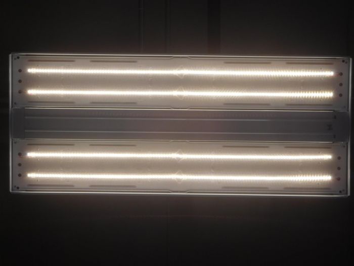 LED light
From Brockton ARC.
Keywords: Lamps