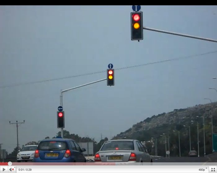 Video of how traffic lights in Israel works
[url=http://www.youtube.com/watch?v=NVmqefuj-sc] Click here for the video: [/url]
You can also see that the LEDs in the traffic lights, flickering.
In this junction, driving at a speed of more then 60 km/h (37.3 mph) allowed.
Keywords: Traffic_Lights