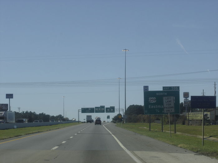 Interstate 20 Highmasts Scene
i wonder how much they are lowered for Maintenence?
Keywords: American_Streetlights