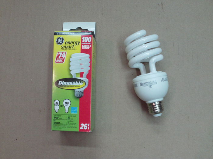 GE 26W dimmable CFL
I got two of those in clearance for a much more decent price than the original 10$. Since I don't have any incandescent dimmer available, I can't test the dimming preformances of those lamp. On full power they work good.
Keywords: Lamps