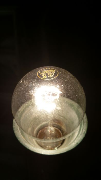 Feit Electric 60w incandescent bulb (lit)
Looks nice when lit.
Keywords: Lit_Lighting