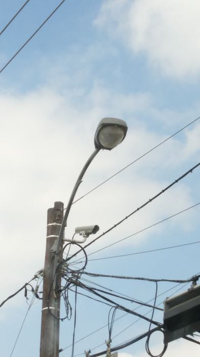 Crouse Hinds/Westinghouse 4th Gen OV-25 (front view)
In a intersection, in Tomball, Tx.
Keywords: American_Streetlights