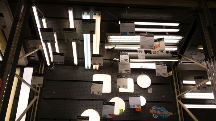 Fluorescent, and LED Shop and Linear fixtures display at Home Depot
Yep they still have that F40 T12 fixture.
Keywords: Lit_Lighting