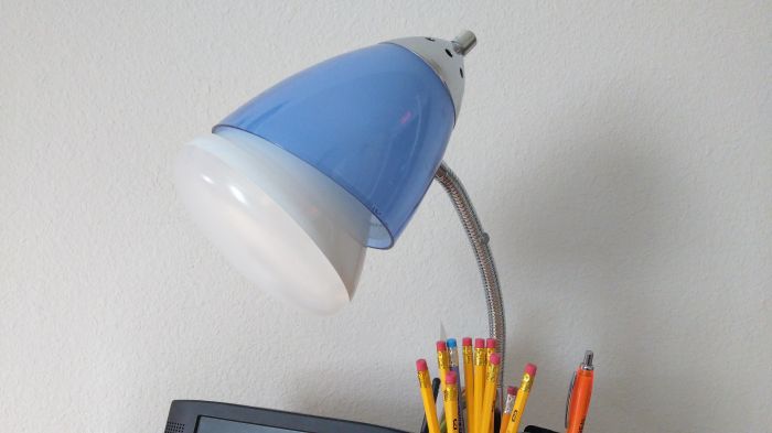 Well this bulb is to big for a desk lamp!
LOL

Monster BR40 bulb in a desk lamp! LOL
Keywords: Light_Humor!