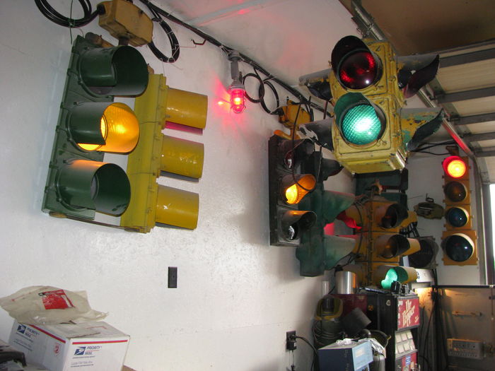 Jay's west wall
The red light is a pre-empt indicator and the two-light four way is a Southern Autoflow.
Keywords: Traffic_Lights