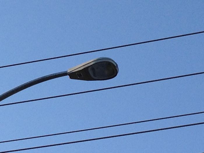 another pic of weird fixture, see the two doors?
anyone?
Keywords: American_Streetlights