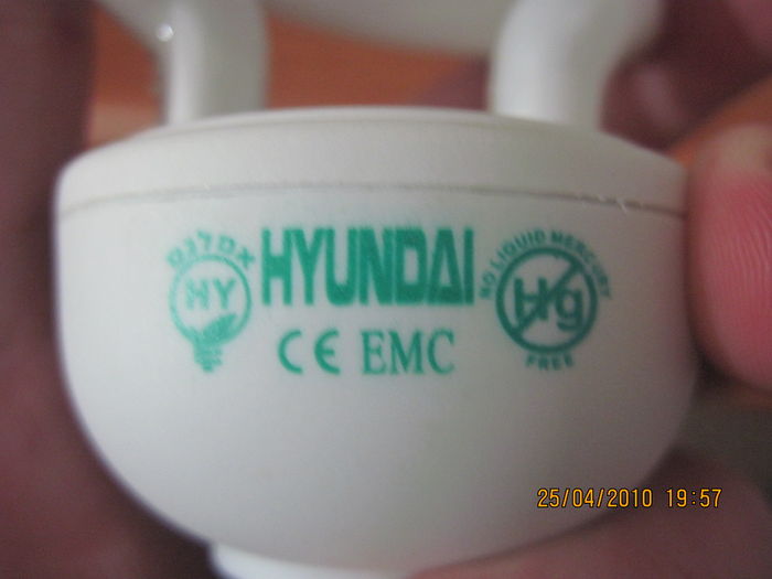Back of my Hyundai amalgam helical CFL
There is an erased HG symbol that indicate that this lamp don't uses liquid mercury.
It is a pity, that instant on amalgam CFLs, are available in Israel only in helical shape.
Keywords: Lamps