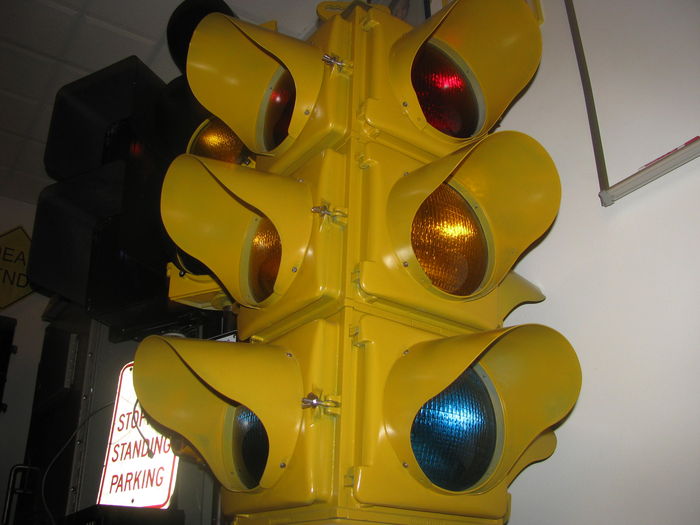 Served at the intersection of Market and Centre Streets in Pottsville PA for roughly 50 years......enjoying its retirement
Keywords: Traffic_Lights