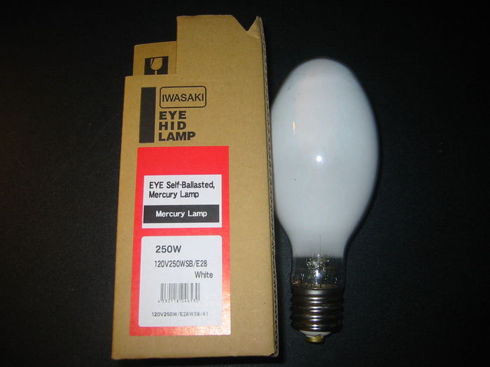 250 watt self ballasted mv lamp
got this off the internet.
Keywords: Lamps