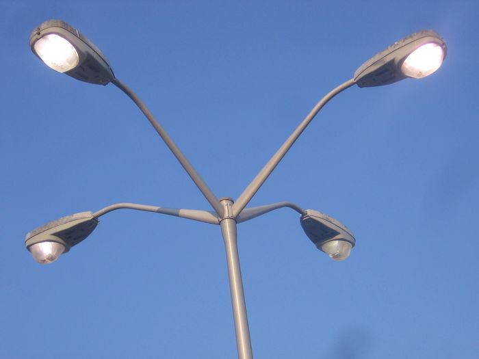 4 Hubbell RLGs
From Brockton, MA
Keywords: American_Streetlights