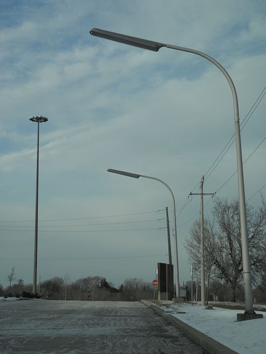 [Gone] Powerlite Fluorescent Streetlights O_o
Came across some old Powerlite Devices fluorescent streetlights, there are three of them out of the two pictured. I'm not sure when were these offered and its model number. I believe these use 6' HO or VHO lamps. Reminds me a lot of the original fluorescent streetlights used on [url=http://www.blogto.com/upload/2011/09/2011913-gardiner-cn-tower-f0124_fl0008_id0049.jpg]the Gardiner[/url] 

Anyways here's the closeup:
[url=http://i560.photobucket.com/albums/ss50/joseph_125ON/Gallery%20of%20Lights/c4b58e94.jpg][IMG]http://i560.photobucket.com/albums/ss50/joseph_125ON/Gallery%20of%20Lights/c4b58e94-1.jpg[/IMG][/url]
Click to Enlarge
Keywords: American_Streetlights